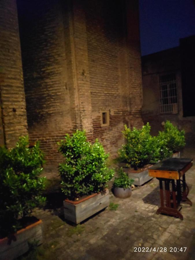 3 Heritage Rooms Tbilisi Luaran gambar