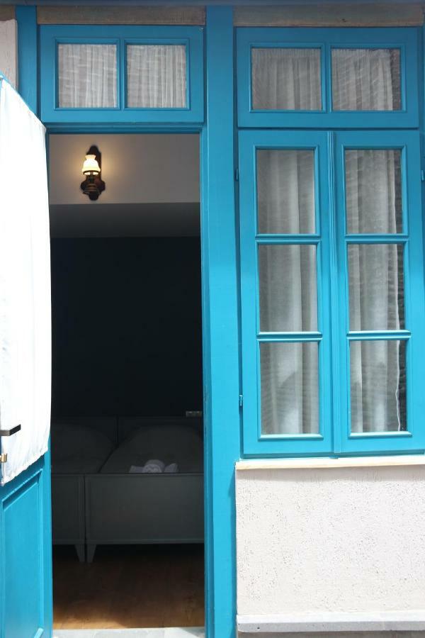 3 Heritage Rooms Tbilisi Luaran gambar